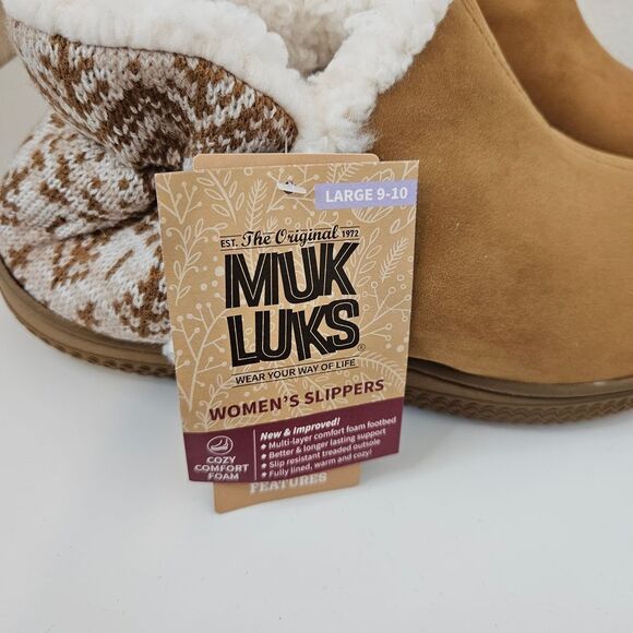 New! Muk Luks Women's Slippers, Women's Size 9-10, Tan and White - Picture 6 of 6